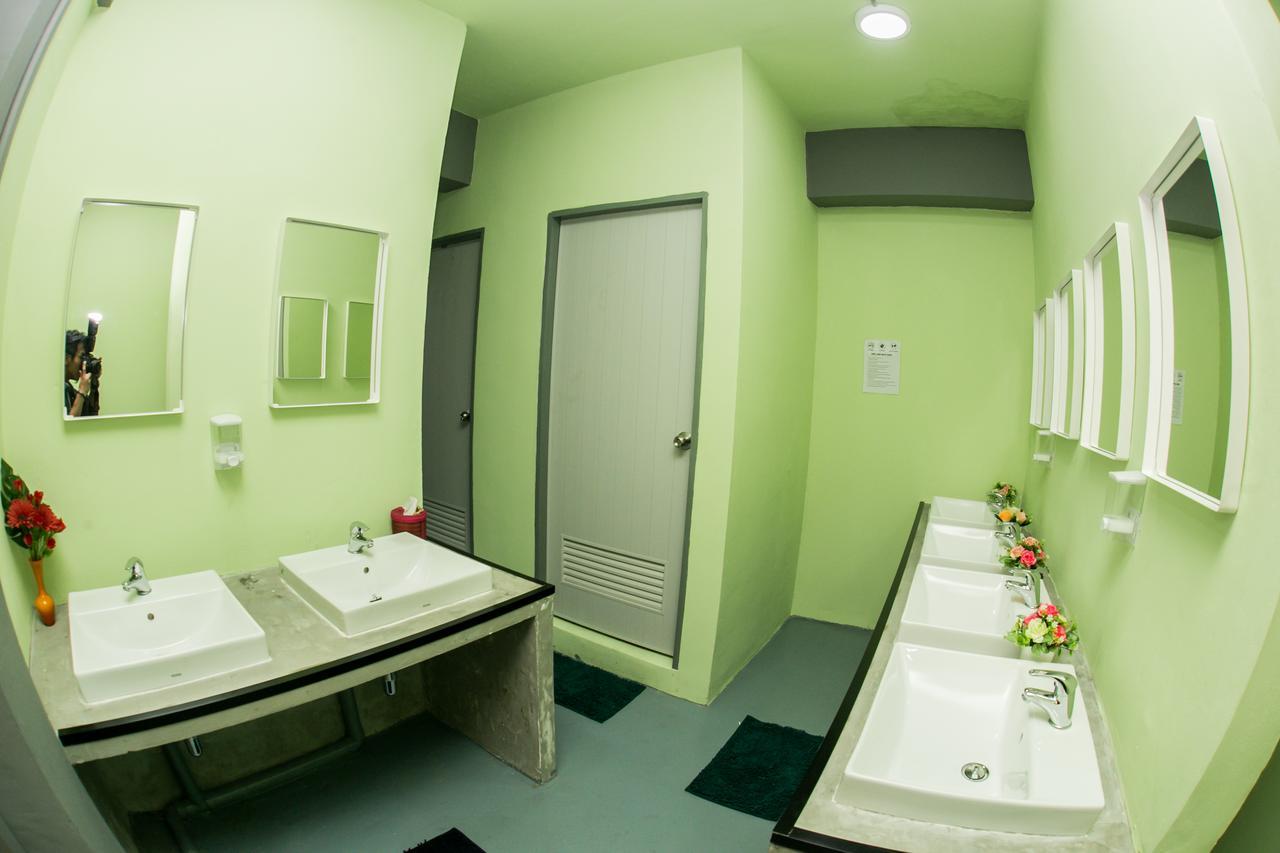 Samsen 8 Hostel Bangkok Zewnętrze zdjęcie