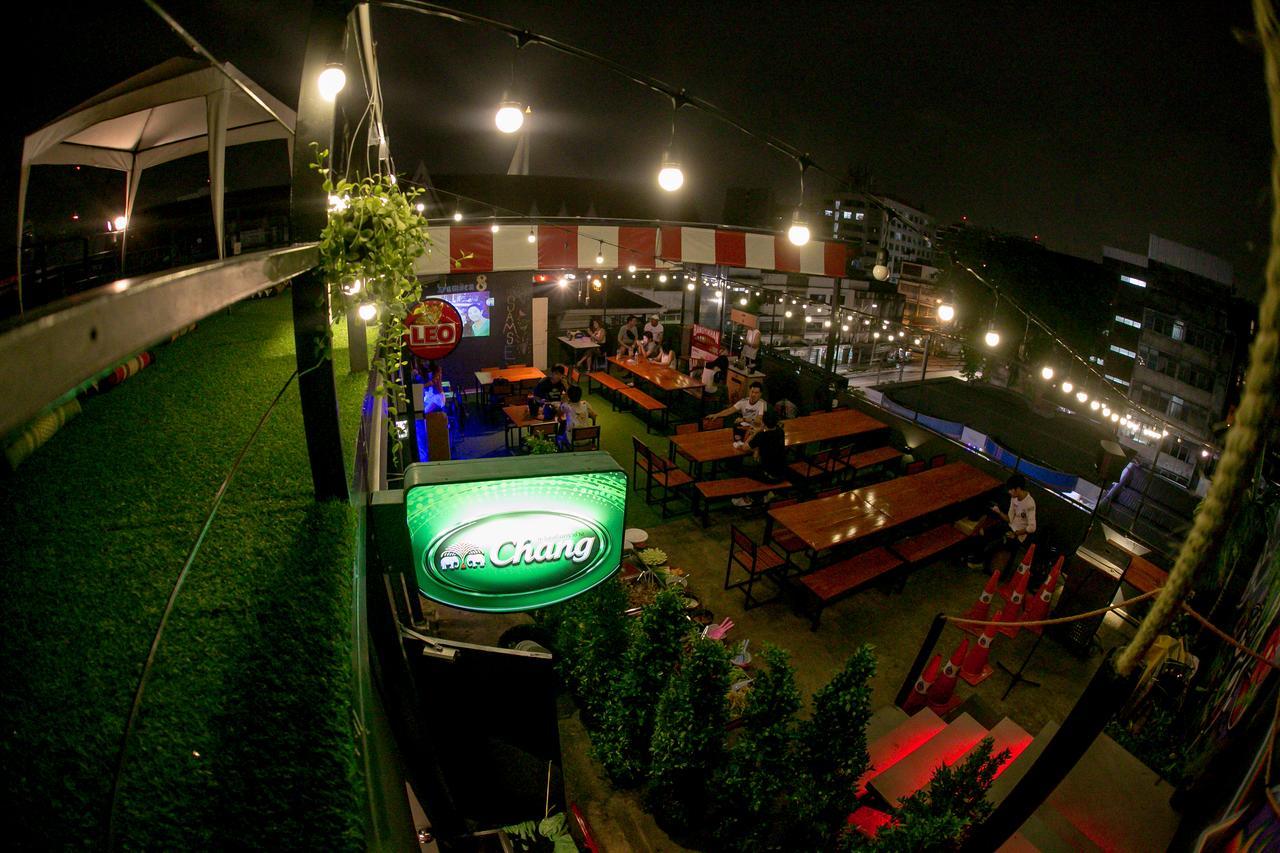 Samsen 8 Hostel Bangkok Zewnętrze zdjęcie