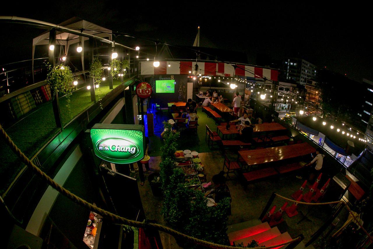 Samsen 8 Hostel Bangkok Zewnętrze zdjęcie